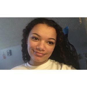 Meet your Posher, Anita